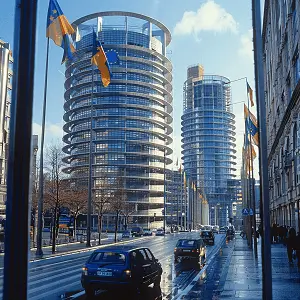 浙江高中双休停课多久